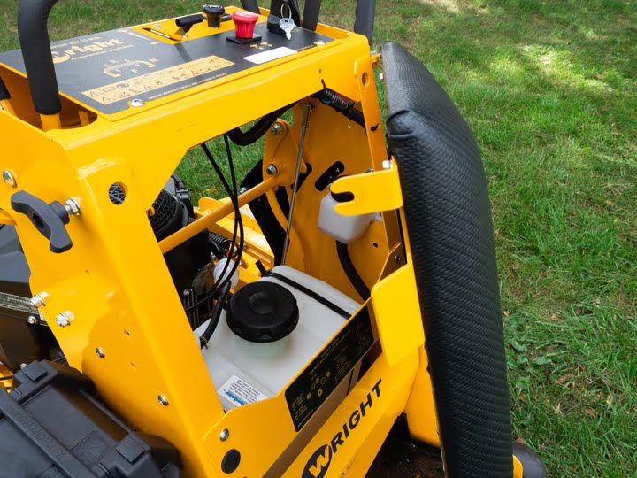 WRIGHT Stander-B-7-Cox-Mowers-