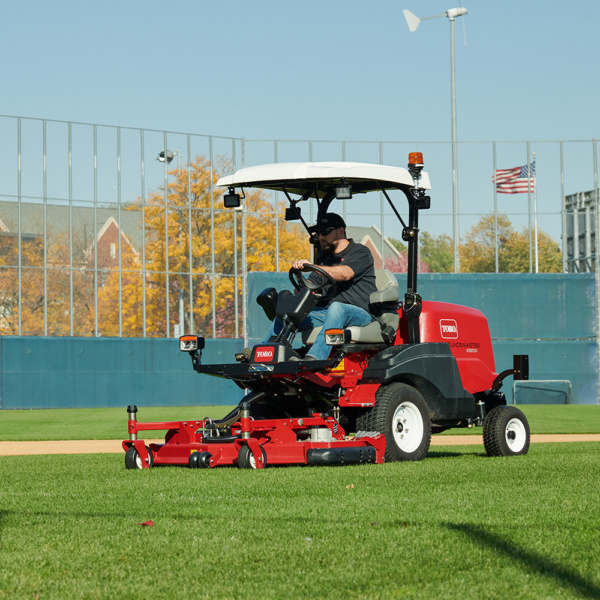 TORO Groundsmaster e3200-2 TORO Groundsmaster e3200